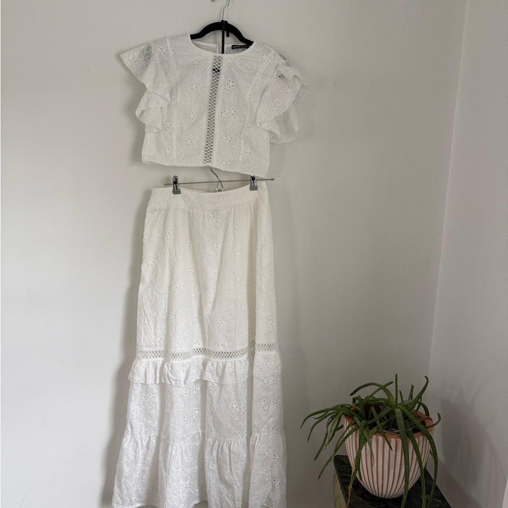 SHEIN White Lace Skirt Set